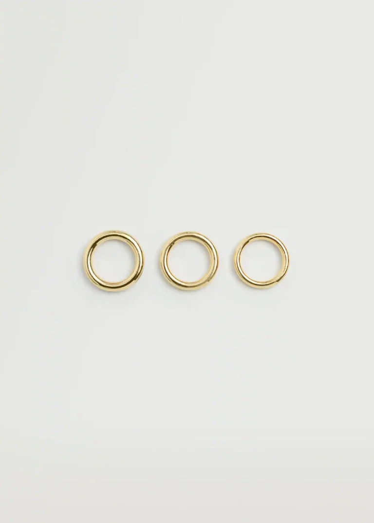 Embossed hoop earrings - Image 5
